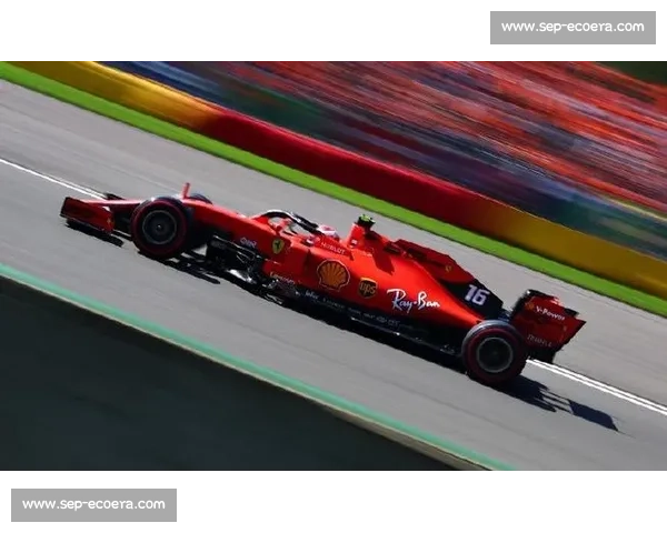 F1红旗事件持续发酵车队策略与赛会判罚引爆围场舆论风暴
